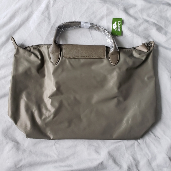 NWT Roots Large Tote Bag with Crossbody Bag - Picture 2 of 9